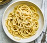 Cacio e pepe in a bowl